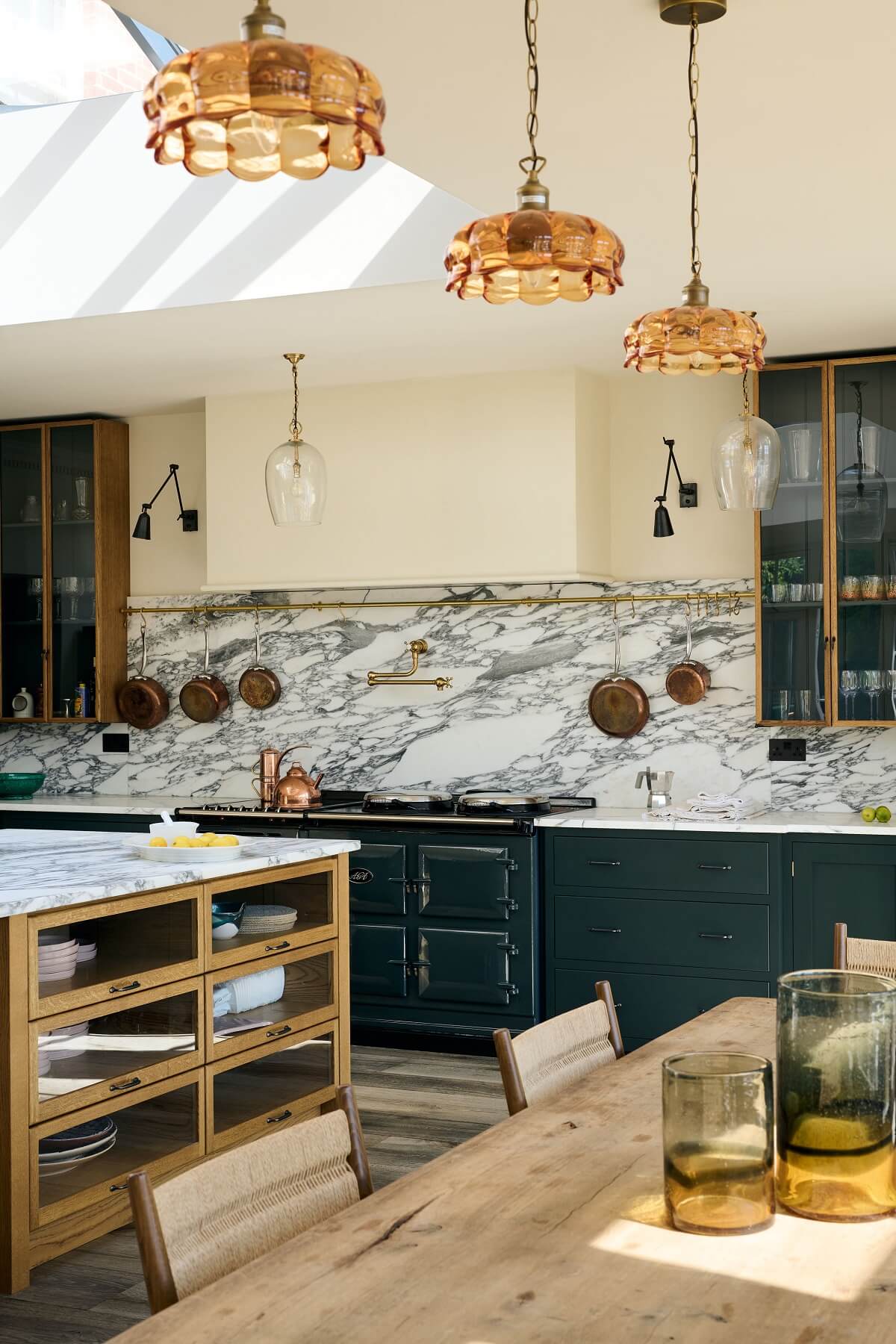 grande cuisine équipée deVOL décoration rustique chic grande cuisine équipée deVOL décoration rustique chic