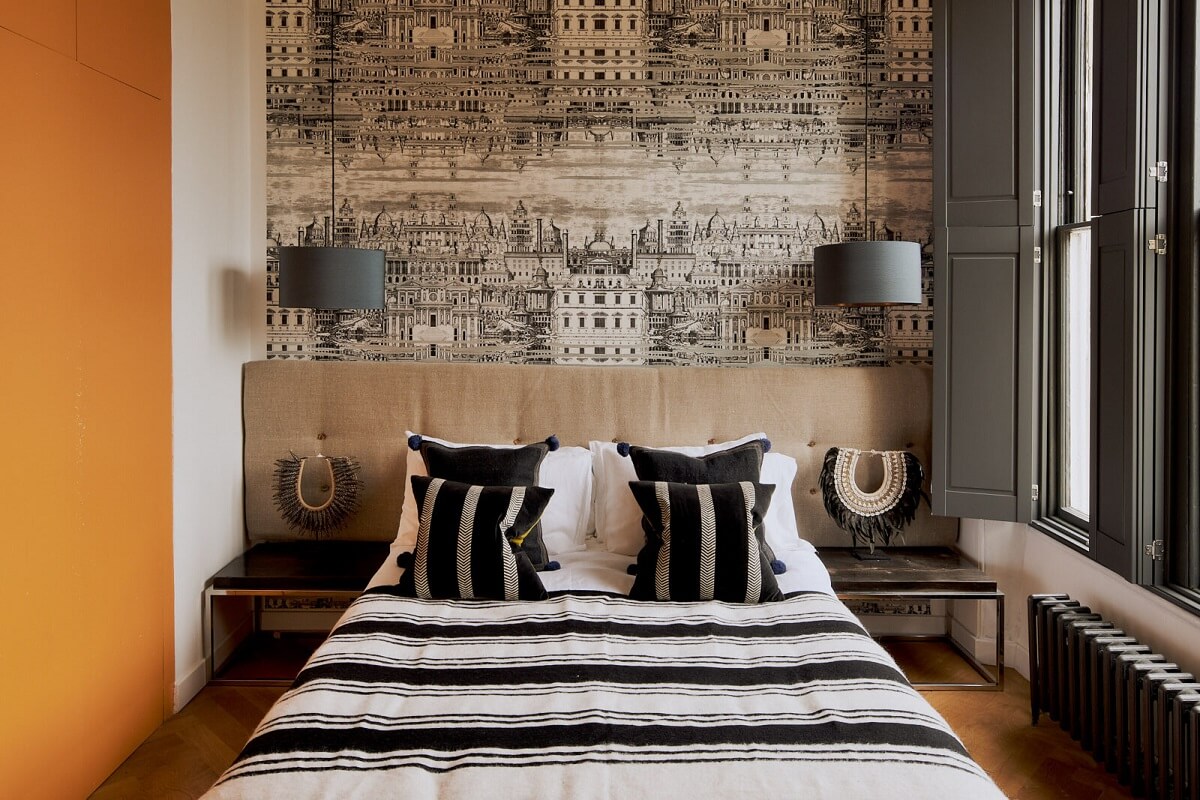 chambre avec papier-peint Fornasetti chambre avec papier-peint Fornasetti