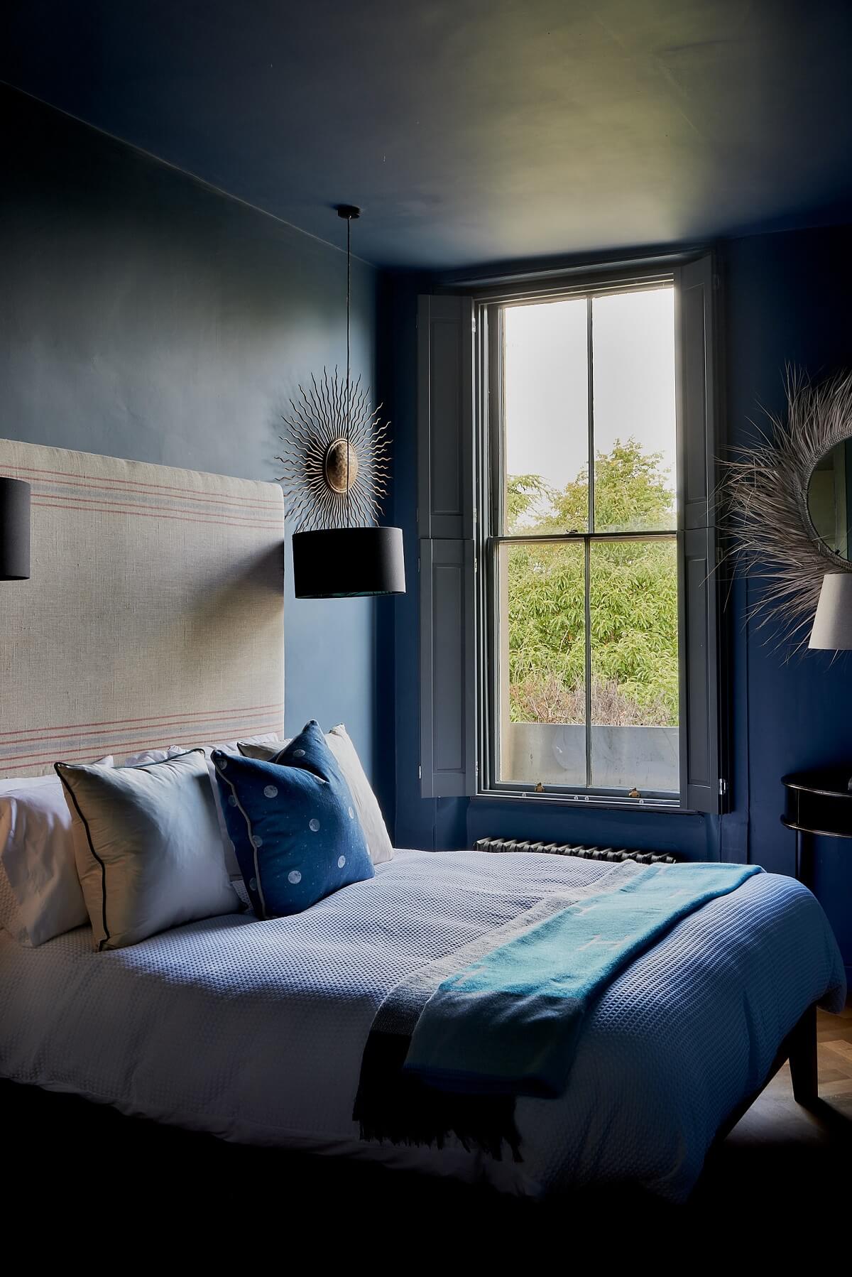 chambre bleue peinture Farrow&Ball chambre bleue peinture Farrow&Ball