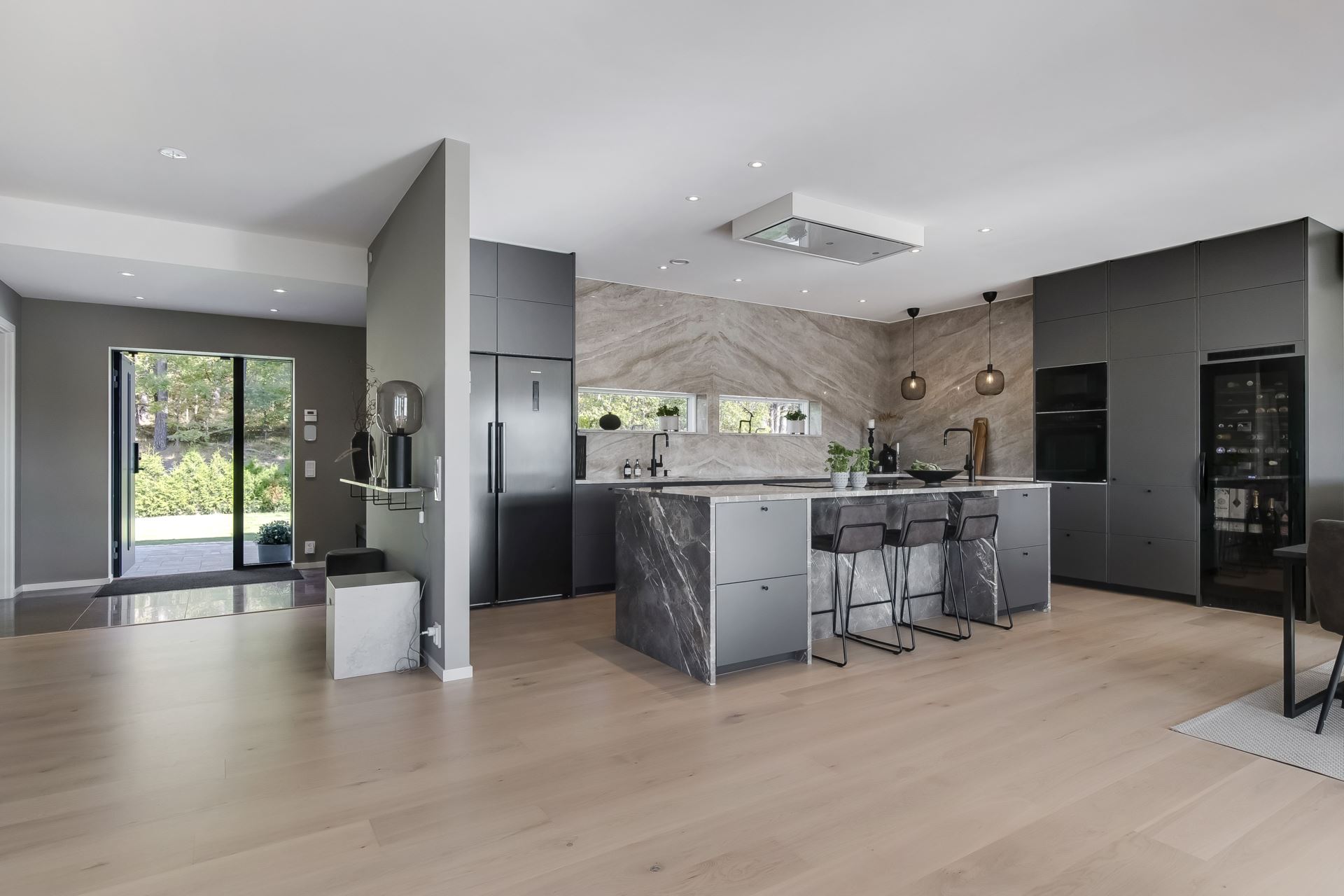 cuisine grise avec îlot marbre décoration design cuisine grise avec îlot marbre décoration design