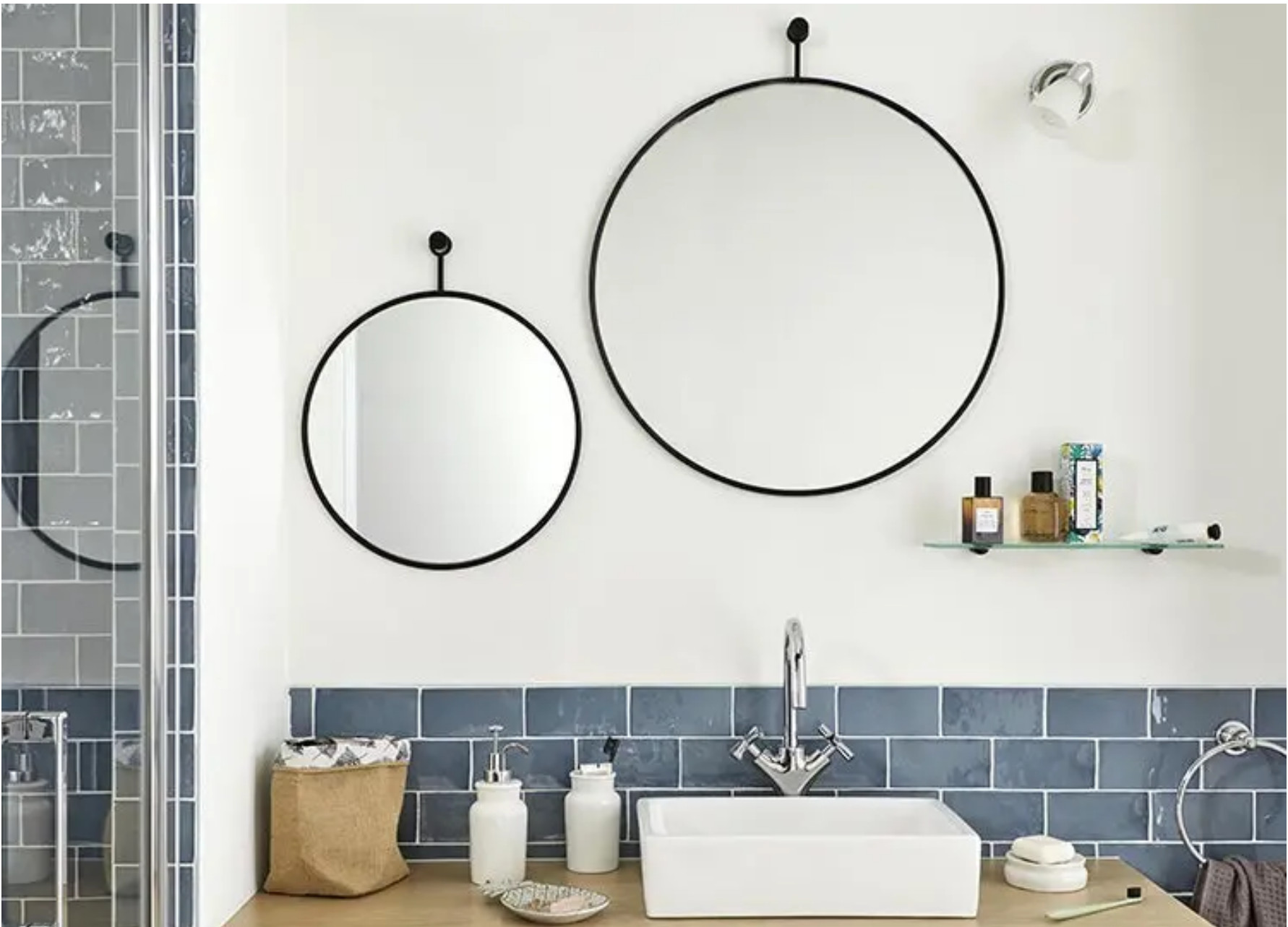 plan vasque petite salle de bain bleue et bois plan vasque petite salle de bain bleue et bois