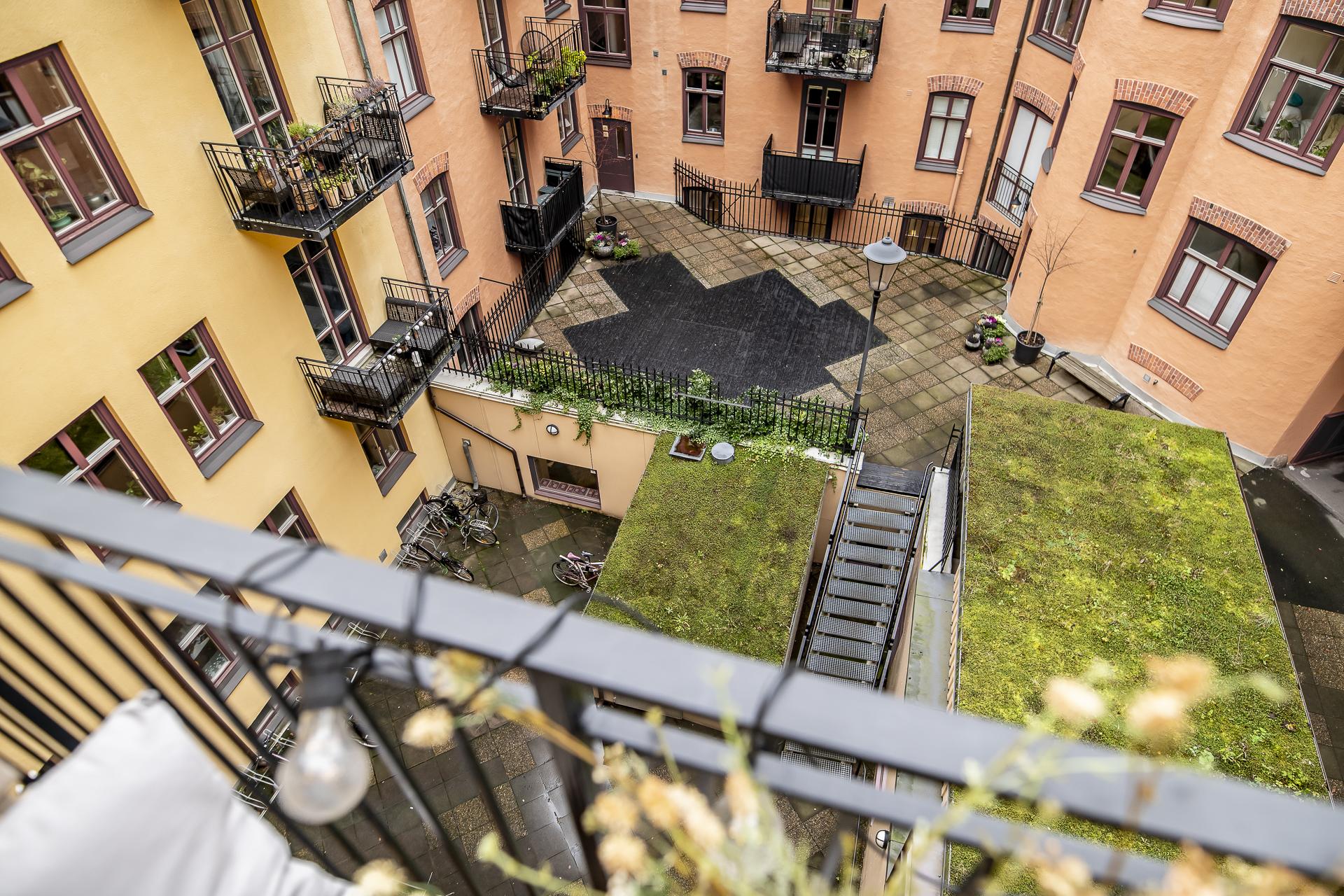 balcon sur cour