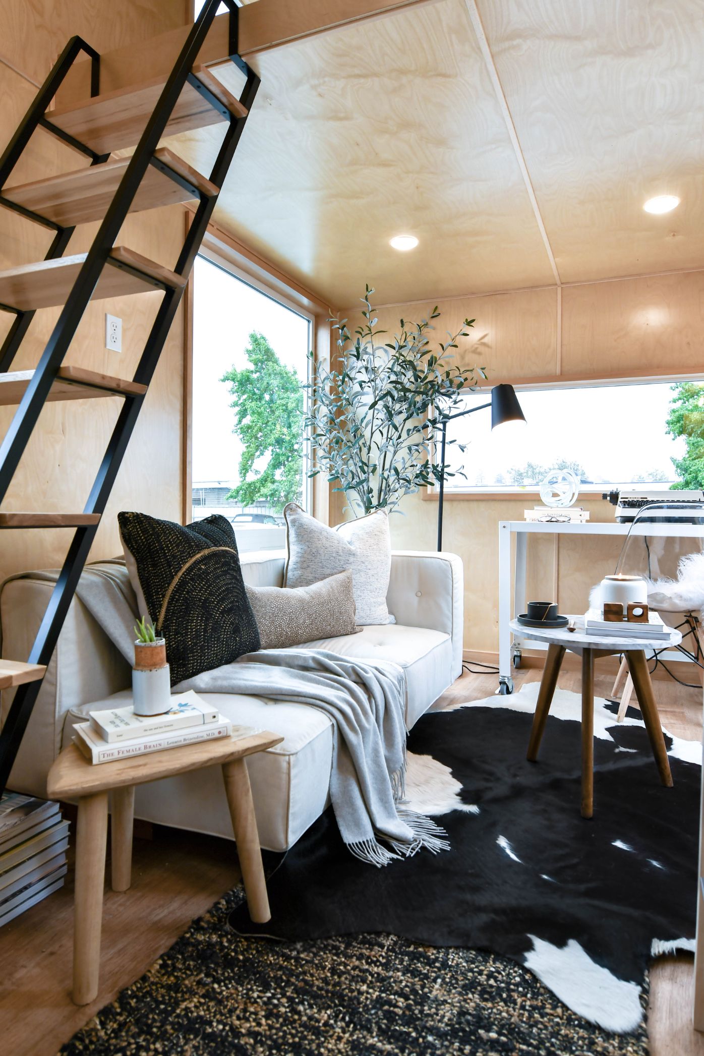 salon tiny house salon tiny house