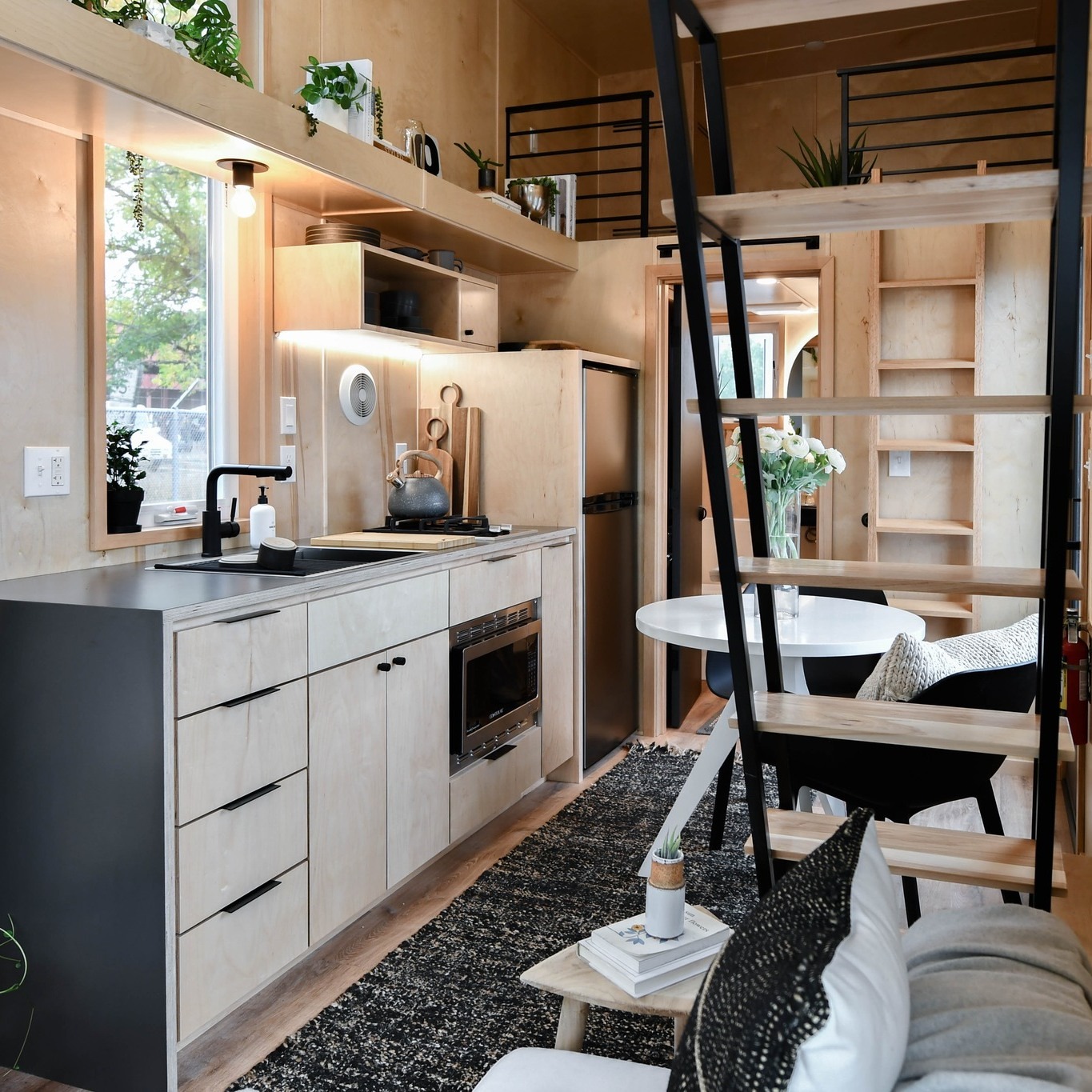 cuisine équipée bois tiny house cuisine équipée bois tiny house