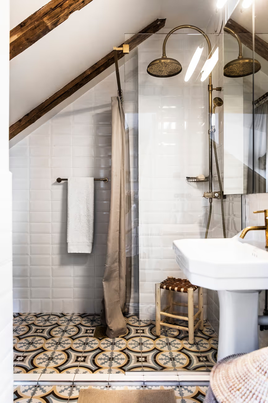 salle de bain avec carreaux de ciment appartement de 48m2 salle de bain avec carreaux de ciment appartement de 48m2