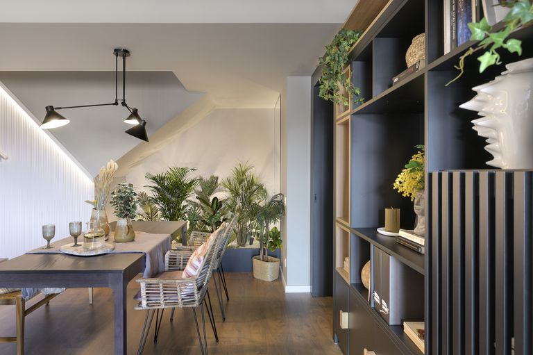 salle à manger avec plantes vertes salle à manger avec plantes vertes