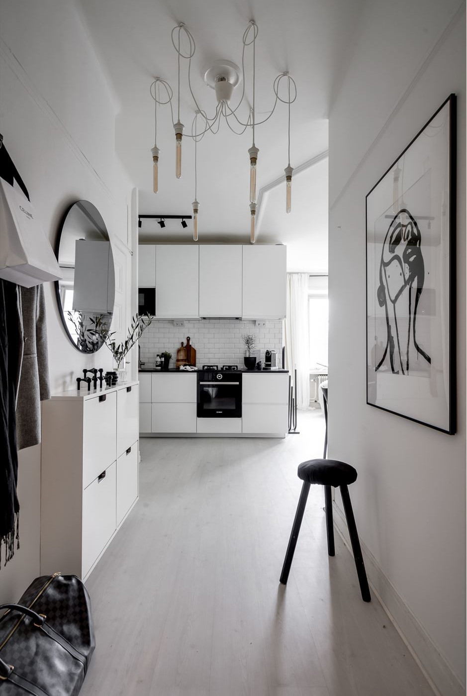 entrée avec miroir et meuble à chaussures entrée avec miroir et meuble à chaussures