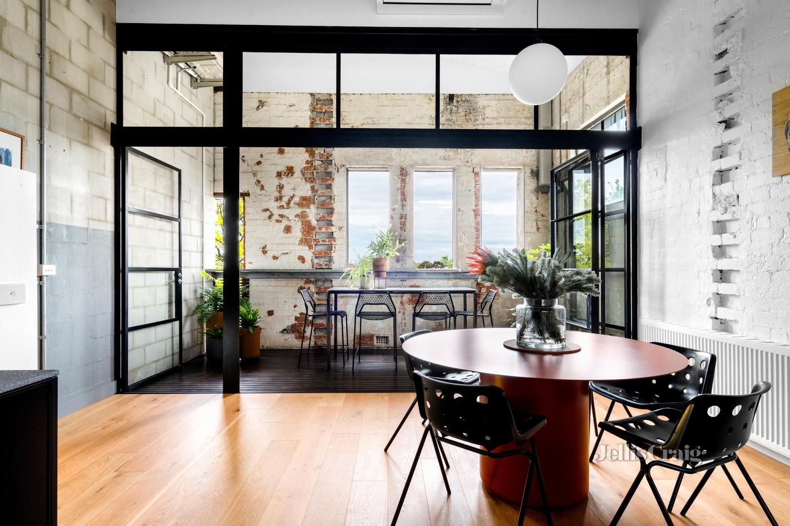 salle à manger avec verrières maison loft salle à manger avec verrières maison loft