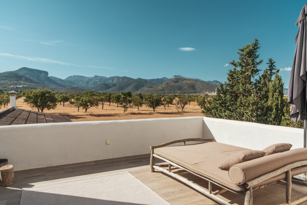 terrasse haute maison en pierres Majorque Casa Oliva terrasse haute maison en pierres Majorque Casa Oliva