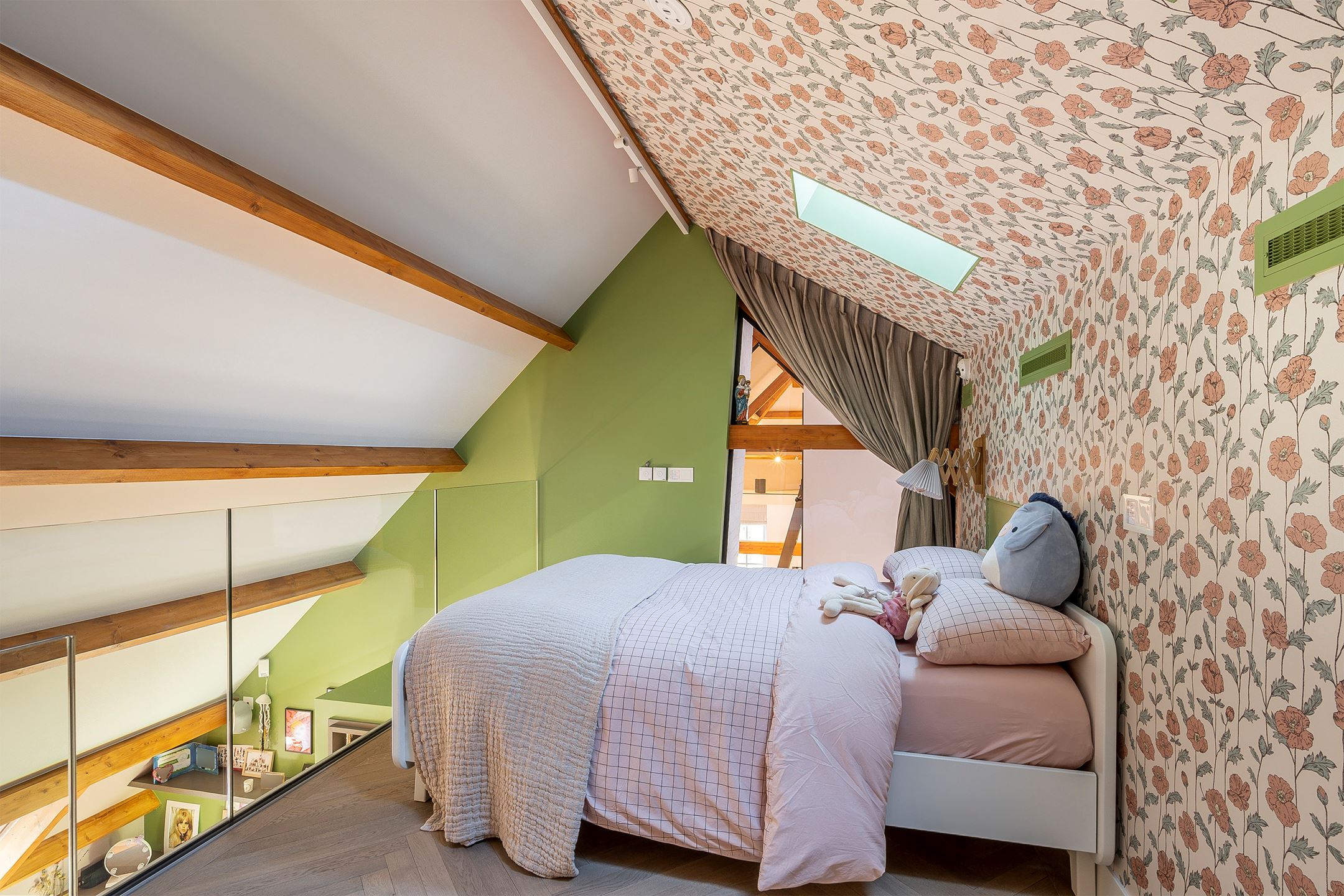 chambre enfant avec papier-peint décoration contemporaine verte chambre enfant avec papier-peint décoration contemporaine verte