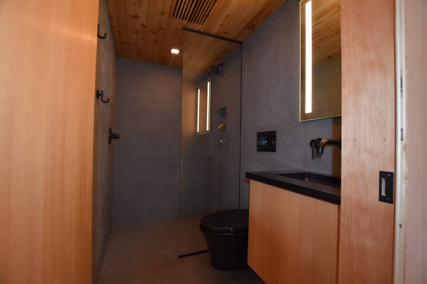 salle de bain design grise et bois salle de bain design grise et bois