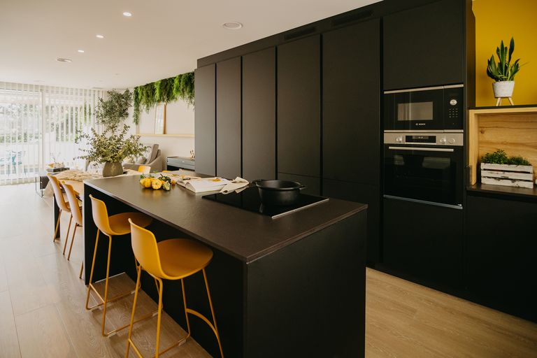 cuisine design noire et jaune cuisine design noire et jaune