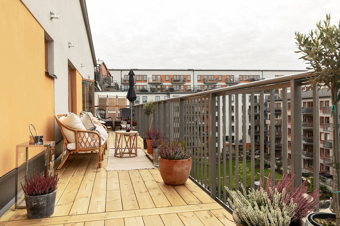 immense terrasse avec vue immense terrasse avec vue