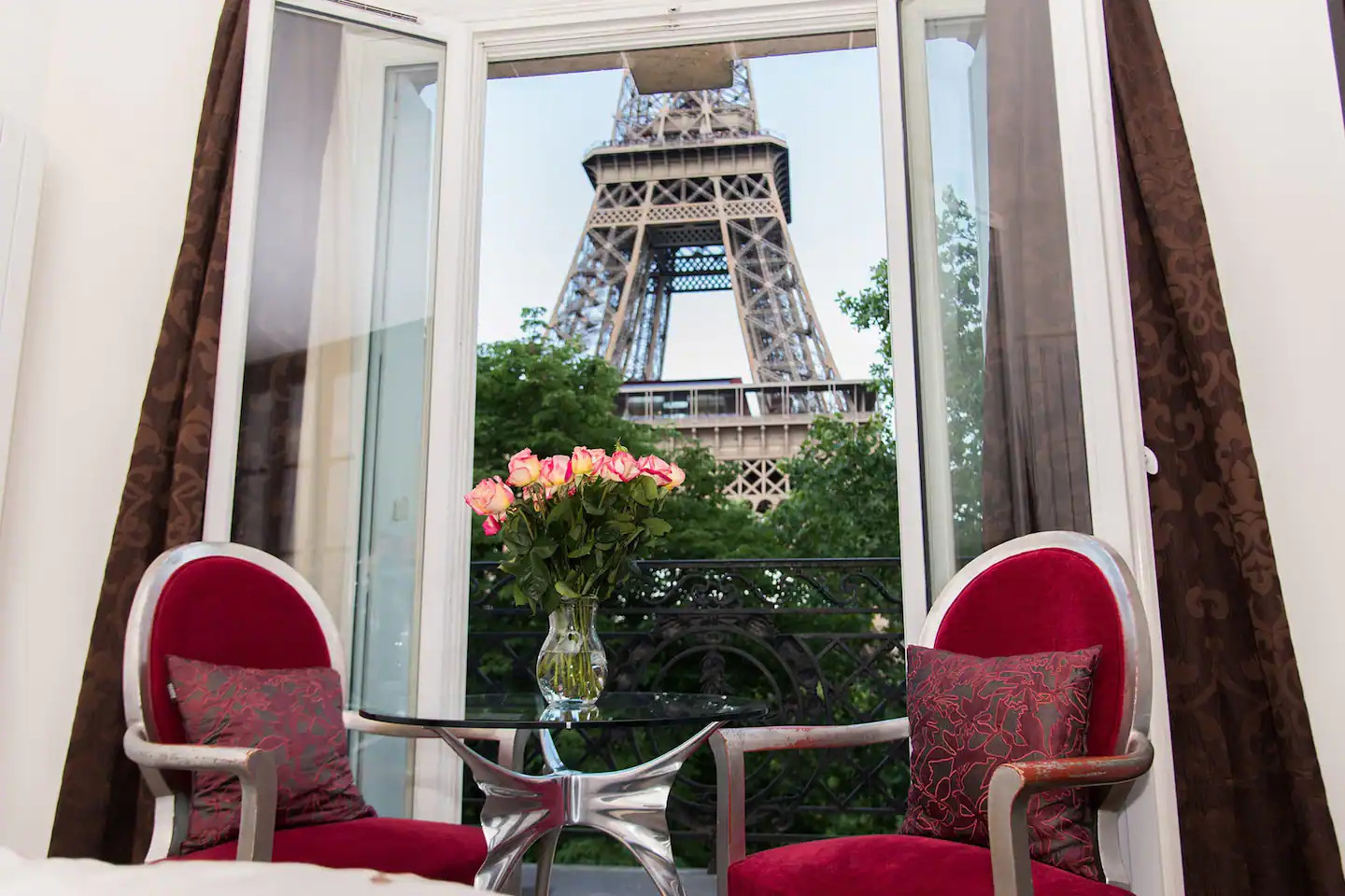 chambre appartement vue tour Eiffel chambre appartement vue tour Eiffel