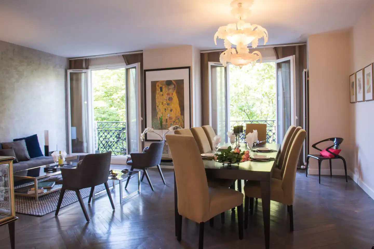 salon appartement vue tour Eiffel salon appartement vue tour Eiffel