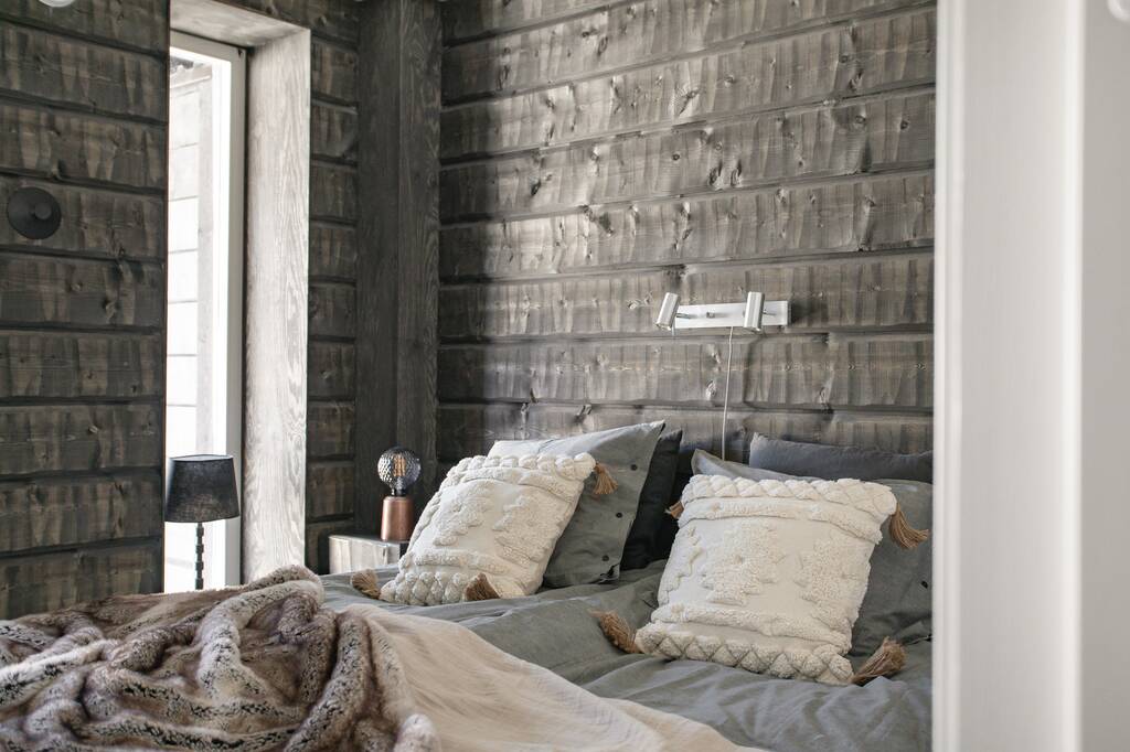 chambre murs bois noirs chambre murs bois noirs