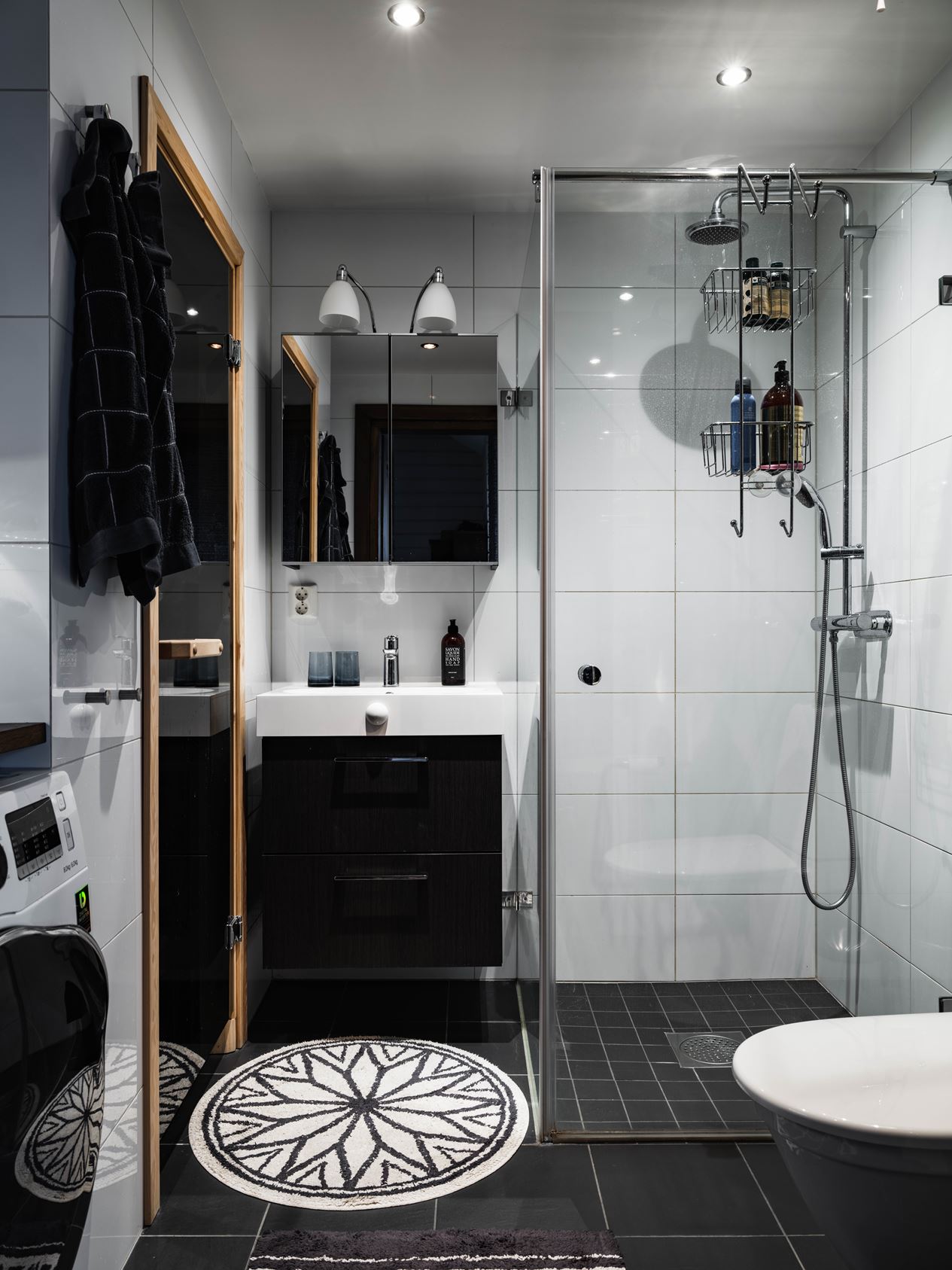 salle de bain design noire et blanche salle de bain design noire et blanche
