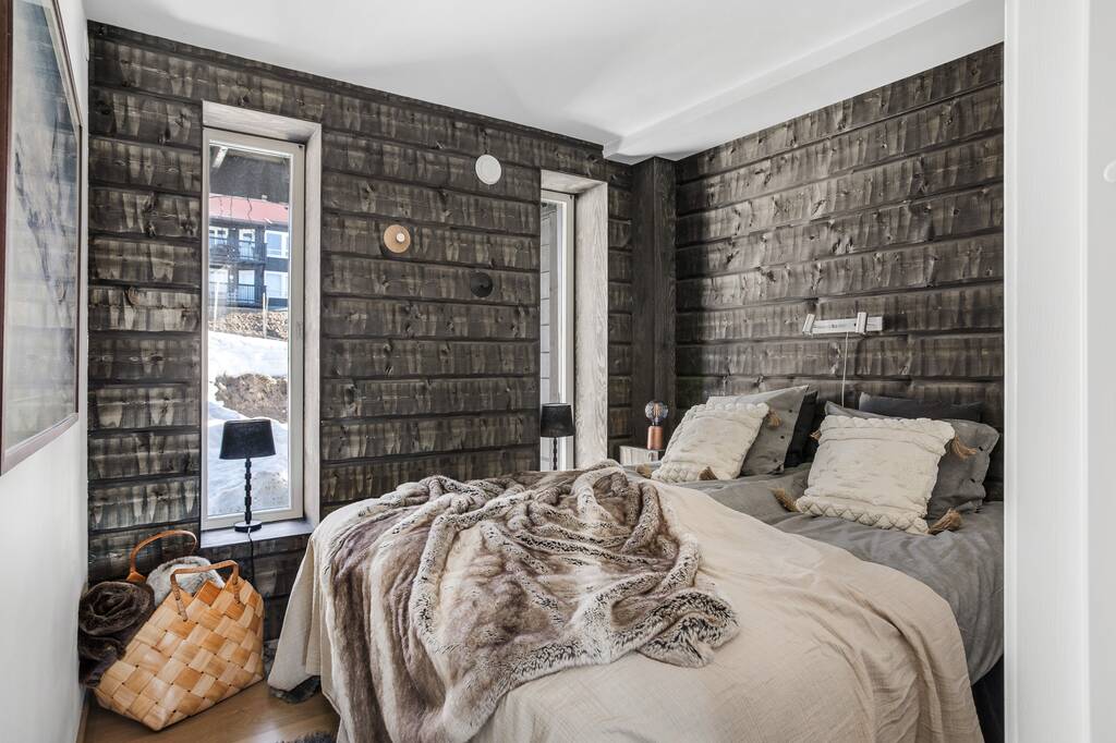 chambre murs bois noirs chambre murs bois noirs