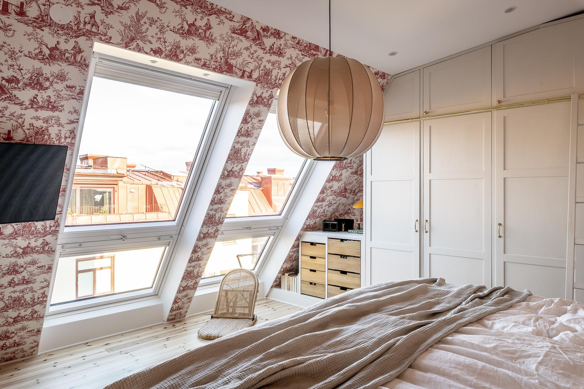 chambre papier-peint toile de Jouy rose