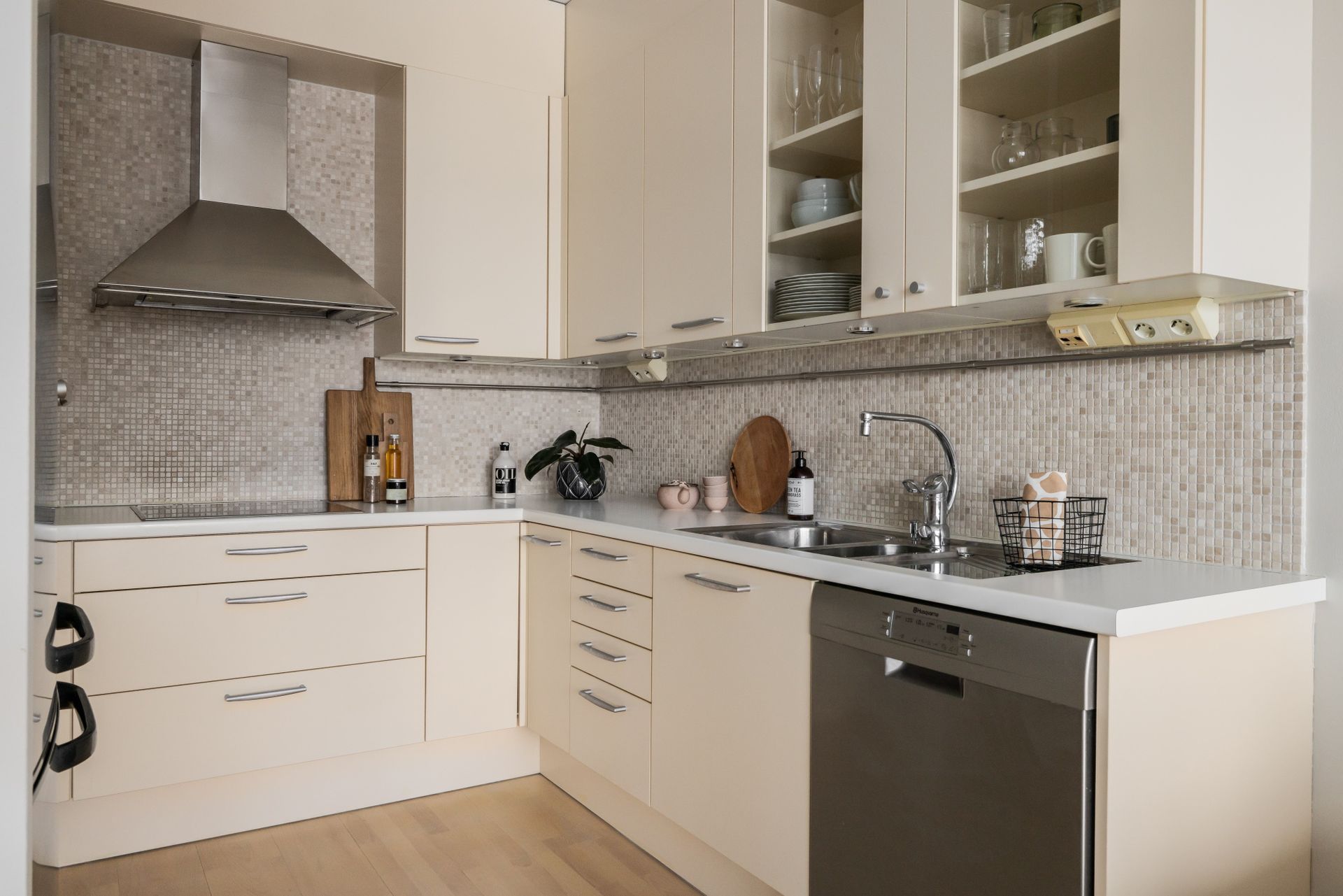 cuisine ouverte design beige