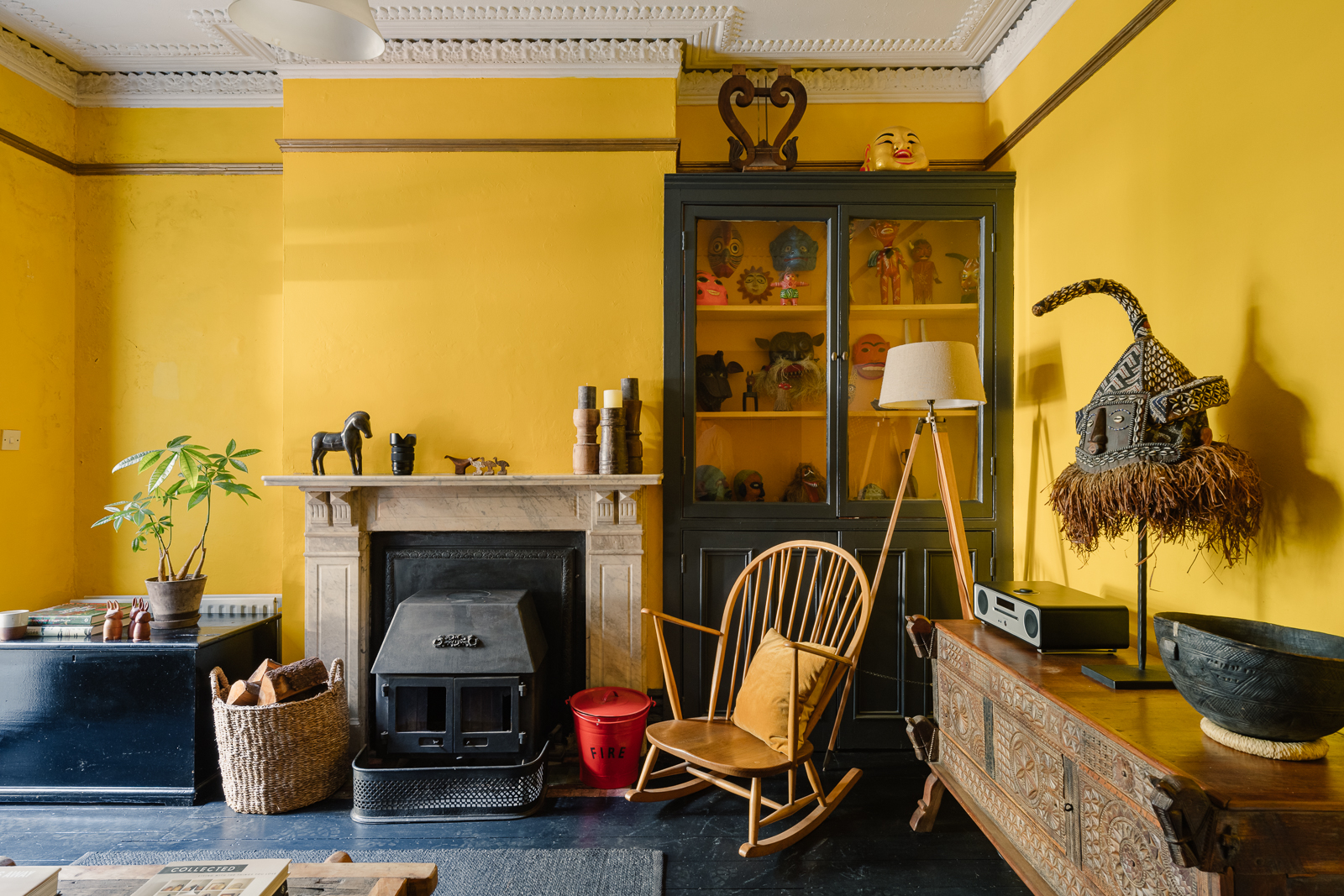 salon avec cheminée maison de ville victorienne
