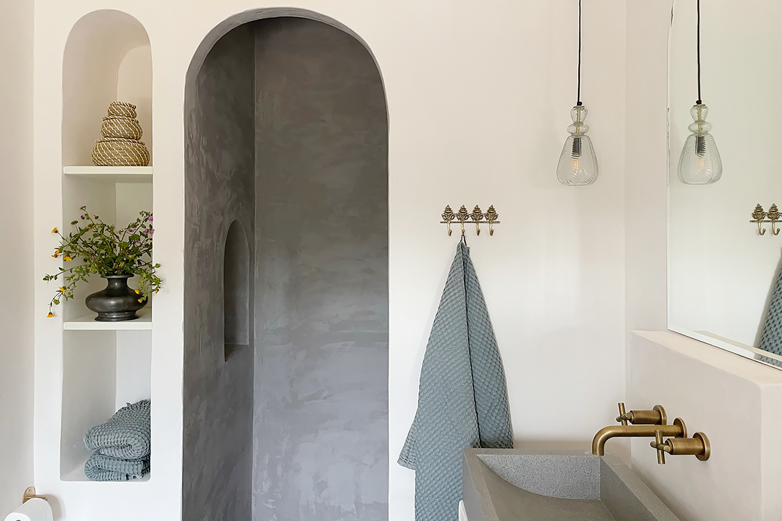 salle de bain décoration rustique chic Trulli del Trapetto