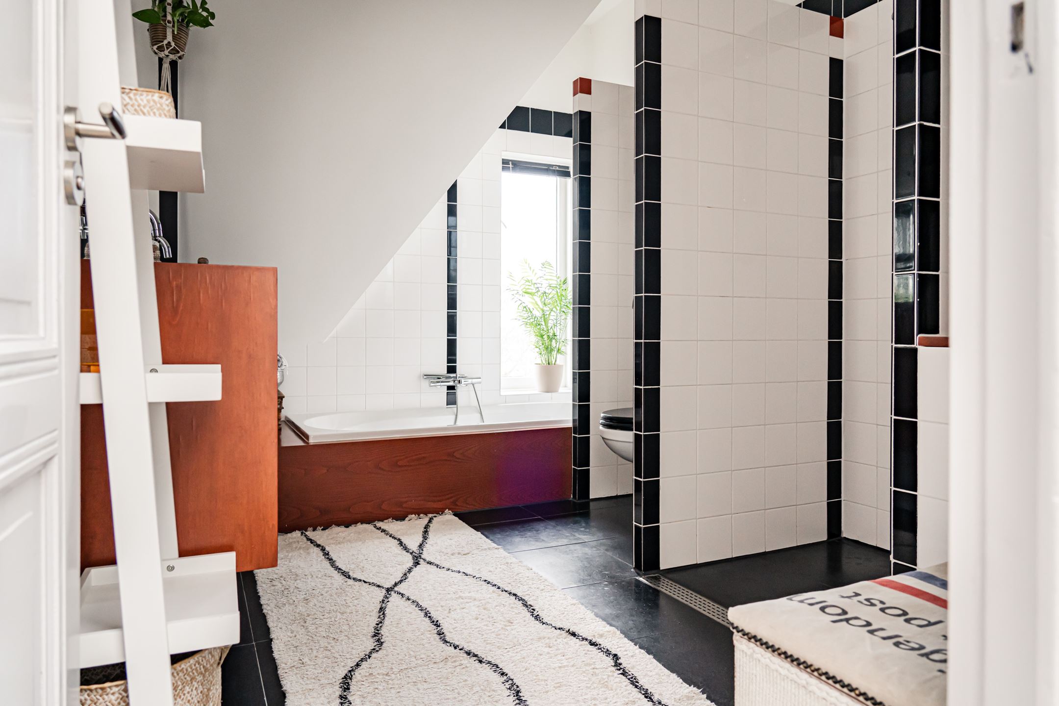 salle de bain carrelée