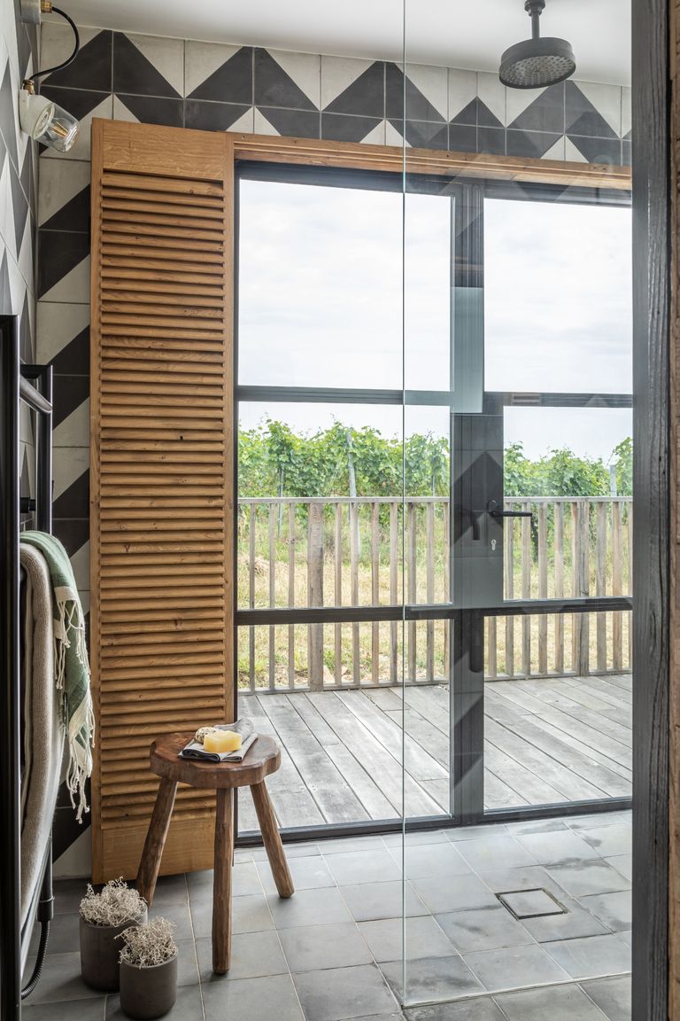 salle de bain avec porte fenêtre acier salle de bain avec porte fenêtre acier