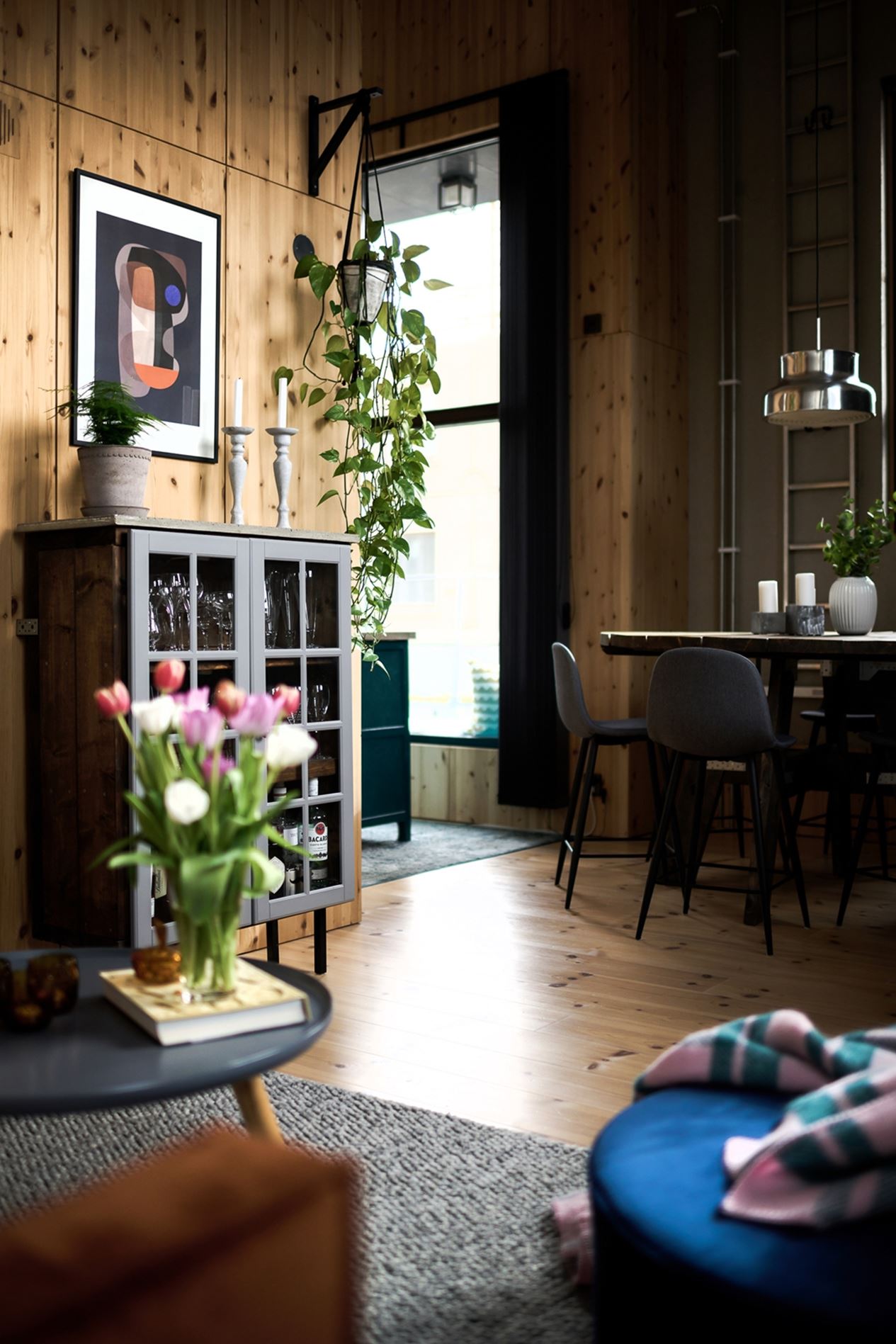 salle à manger deux-pièces en duplex