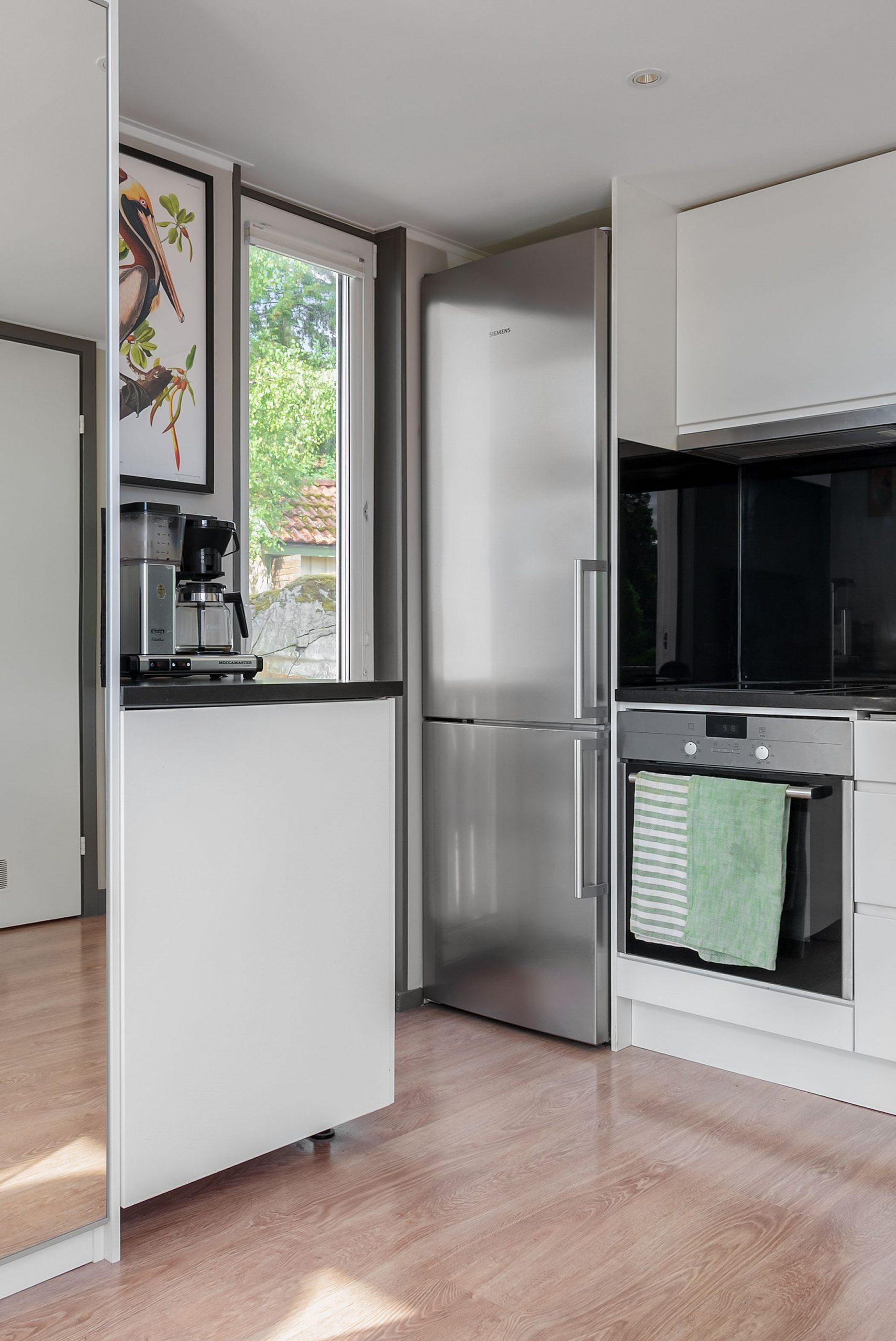 cuisine blanc et inox