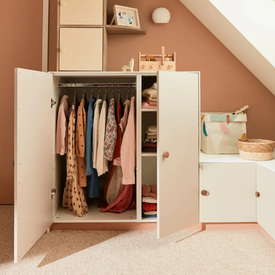 petite armoire enfant chambre terracotta