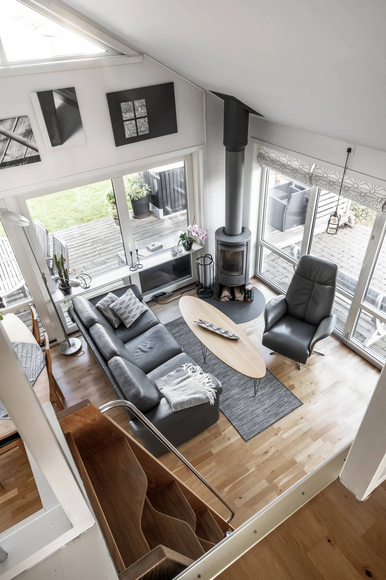 salon double hauteur petite maison de 45m2 salon double hauteur petite maison de 45m2