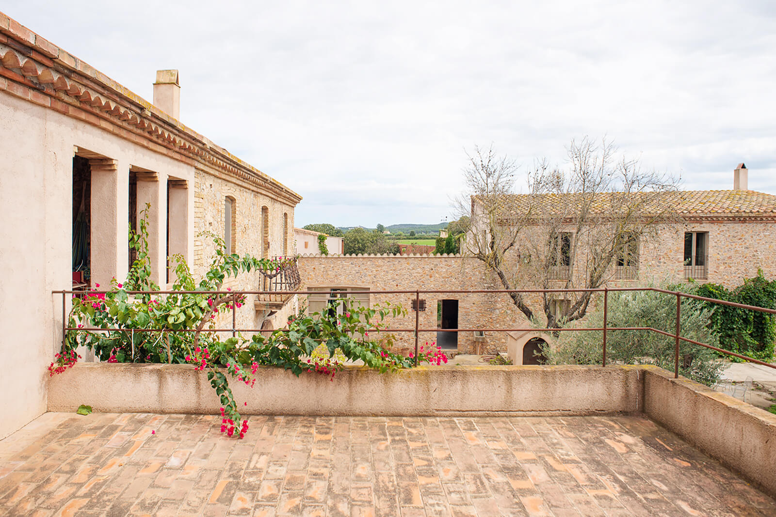 terrasse maison en pierres
