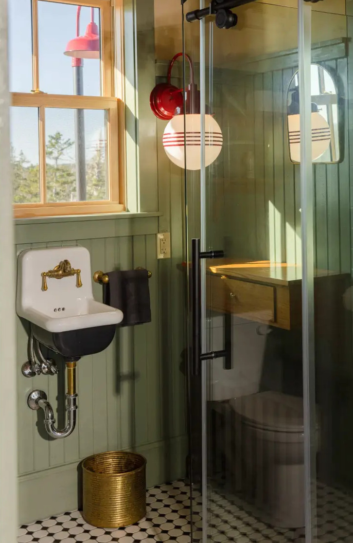 salle de bain maison loft en bois sur pilotis