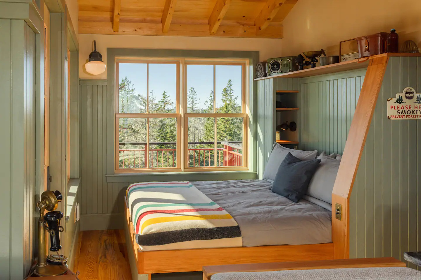 chambre murs verts