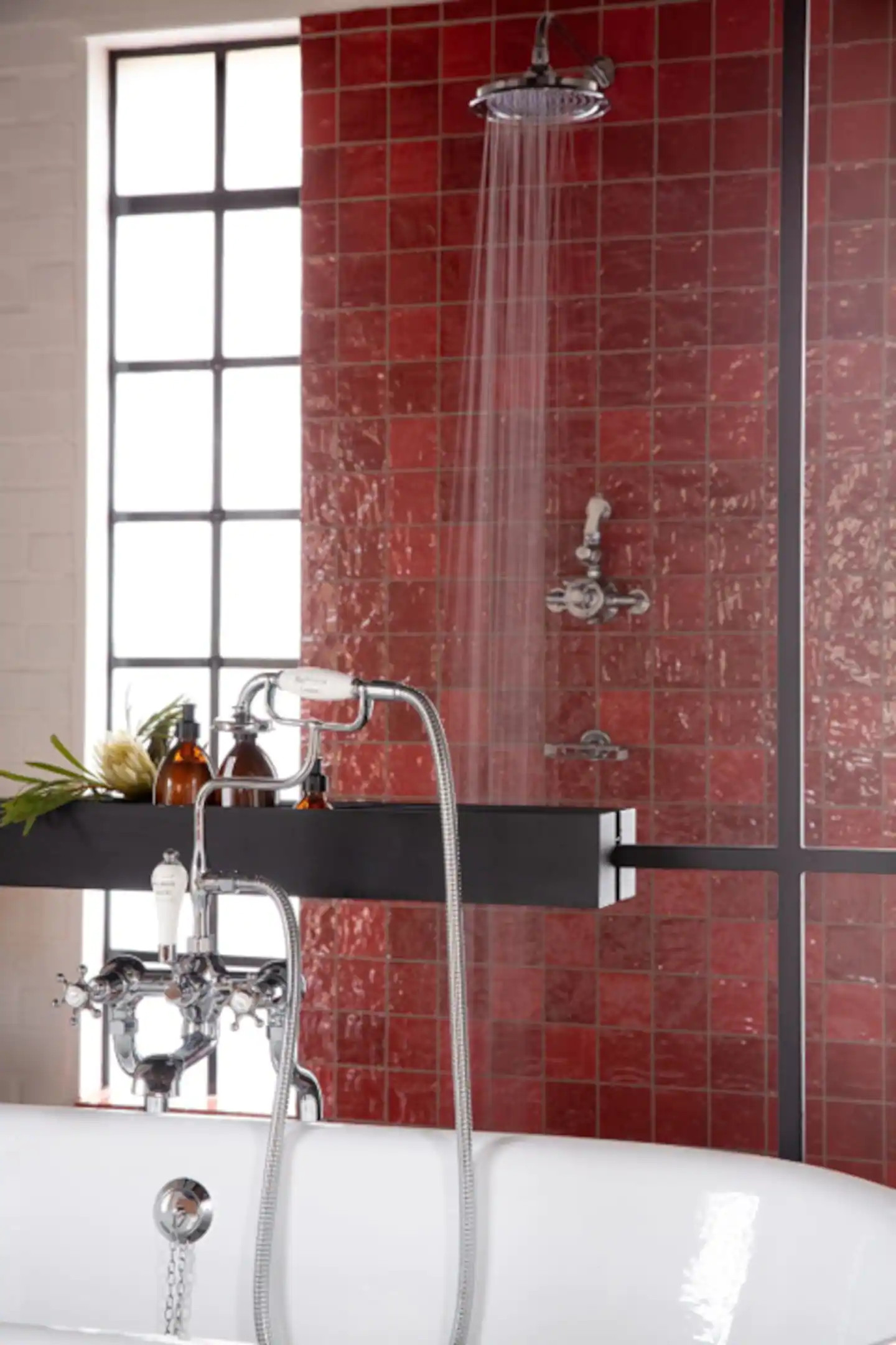 salle de bain carrelage rouge petite maison loft salle de bain carrelage rouge petite maison loft