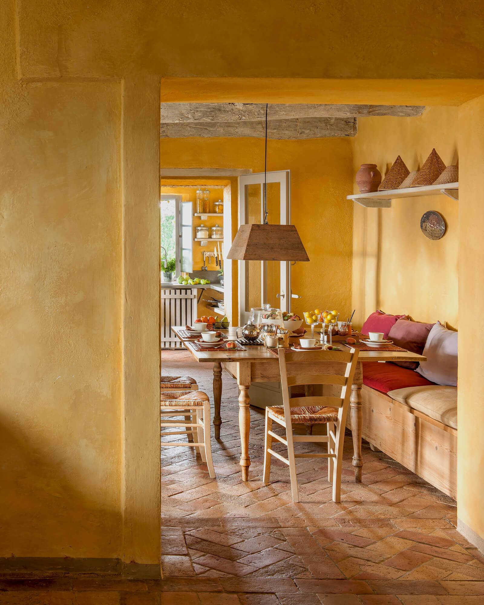 salle à manger avec poutres salle à manger avec poutres