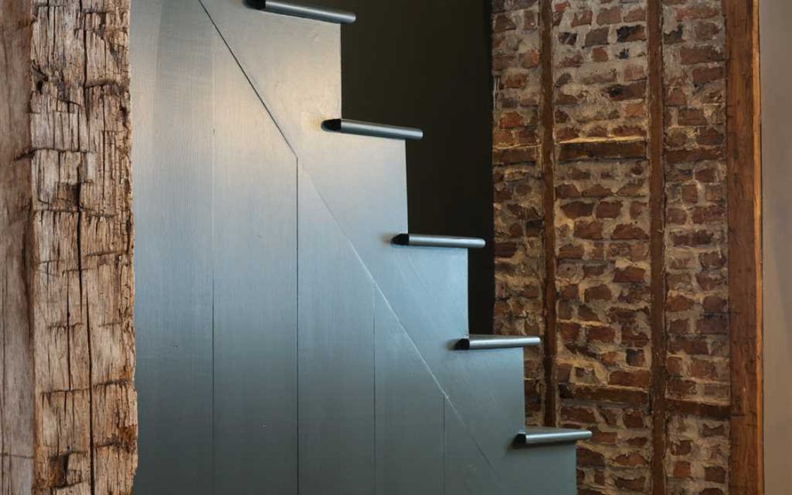 escalier moderne dans maison ancienne escalier moderne dans maison ancienne