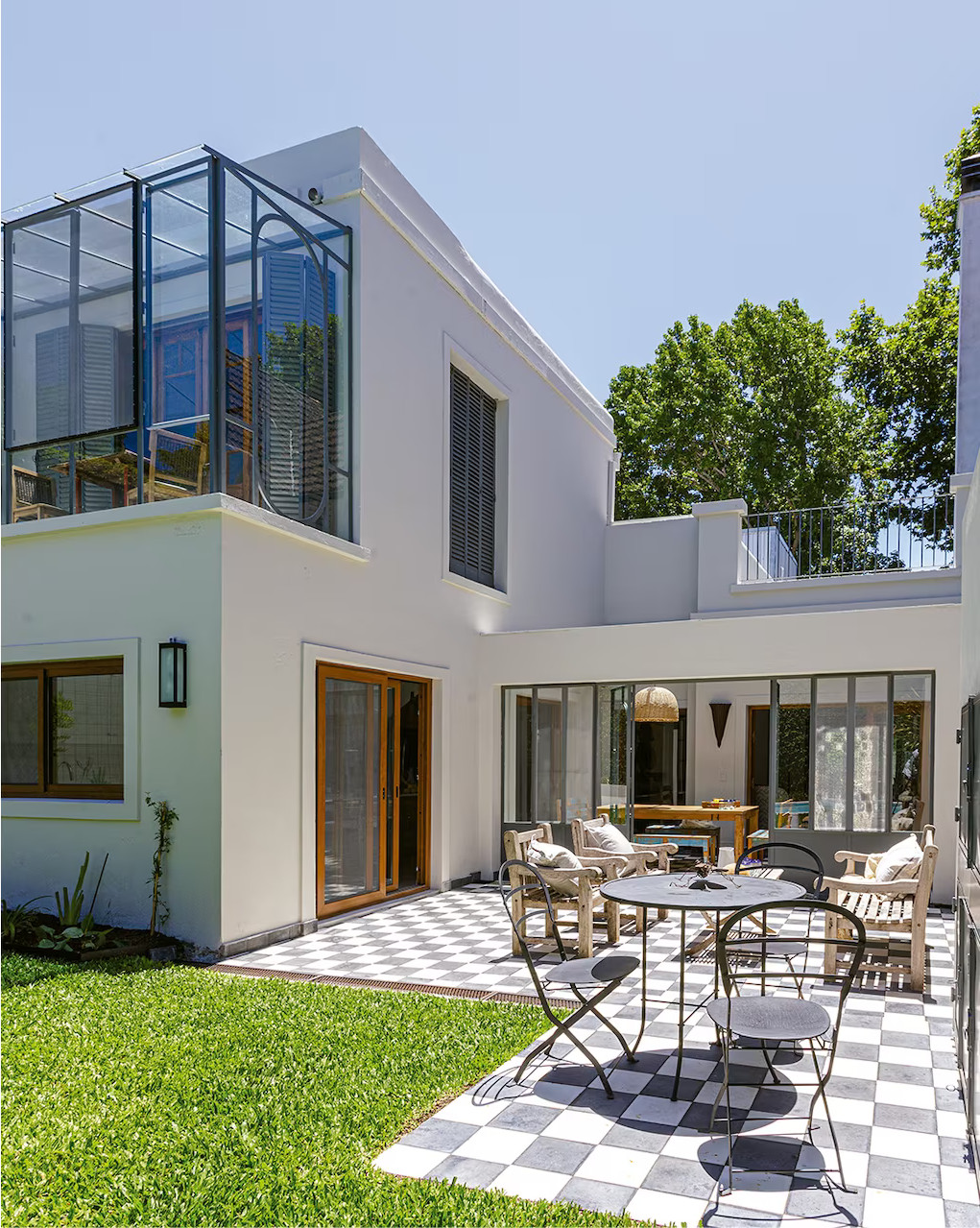 jardin avec terrasse sol à damier jardin avec terrasse sol à damier