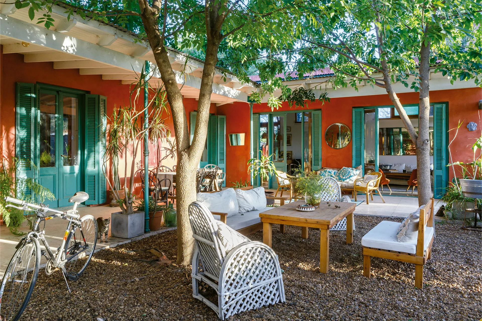 maison et sa terrasse colorée maison et sa terrasse colorée