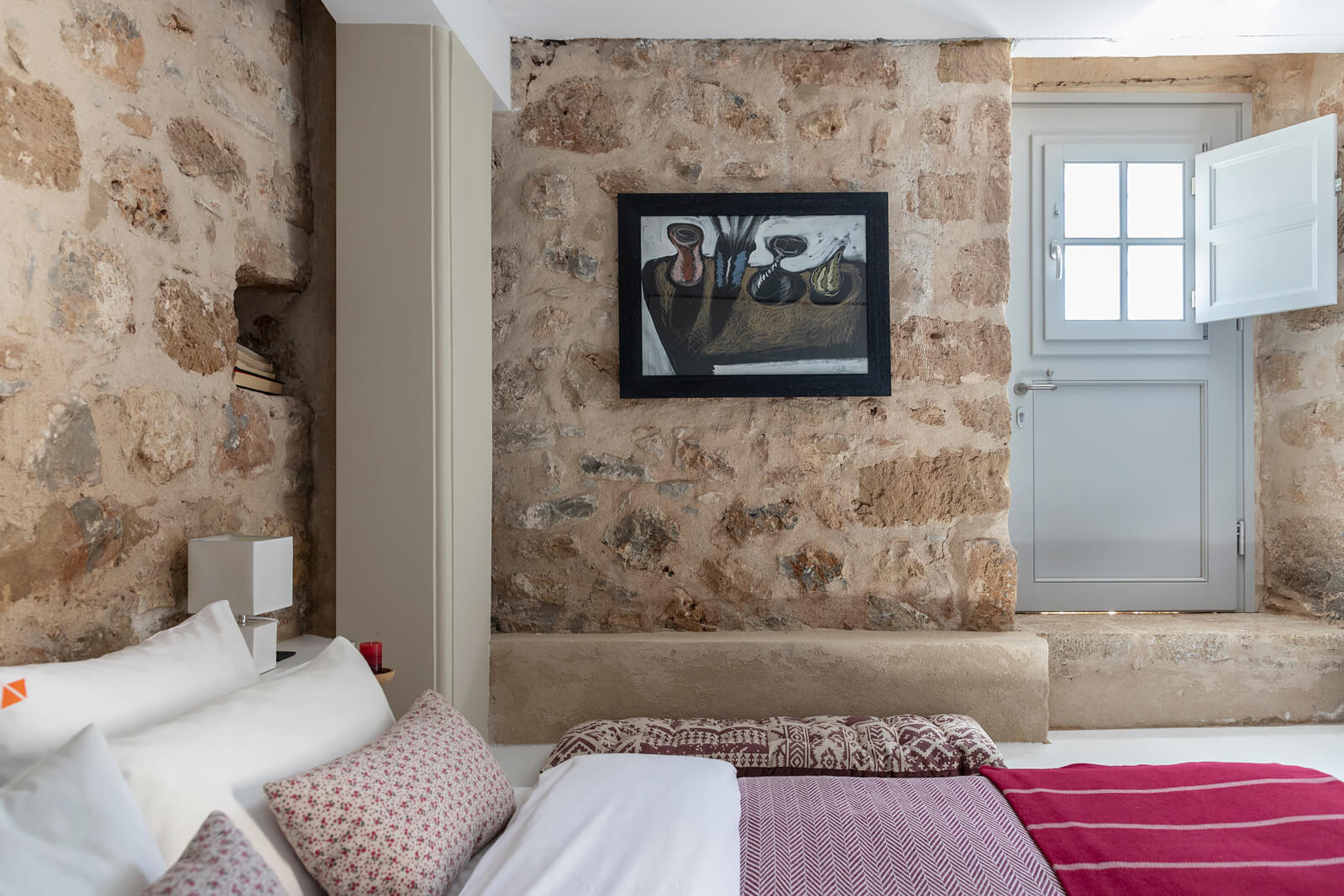 chambre maison rénovée en pierres chambre maison rénovée en pierres