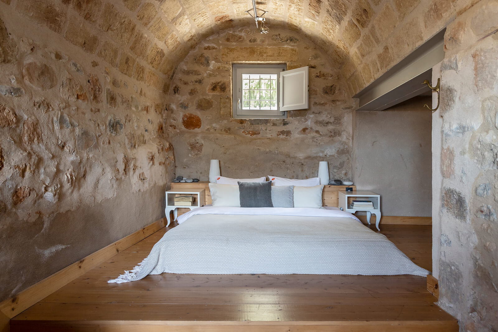 chambre voûtée murs de pierres chambre voûtée murs de pierres