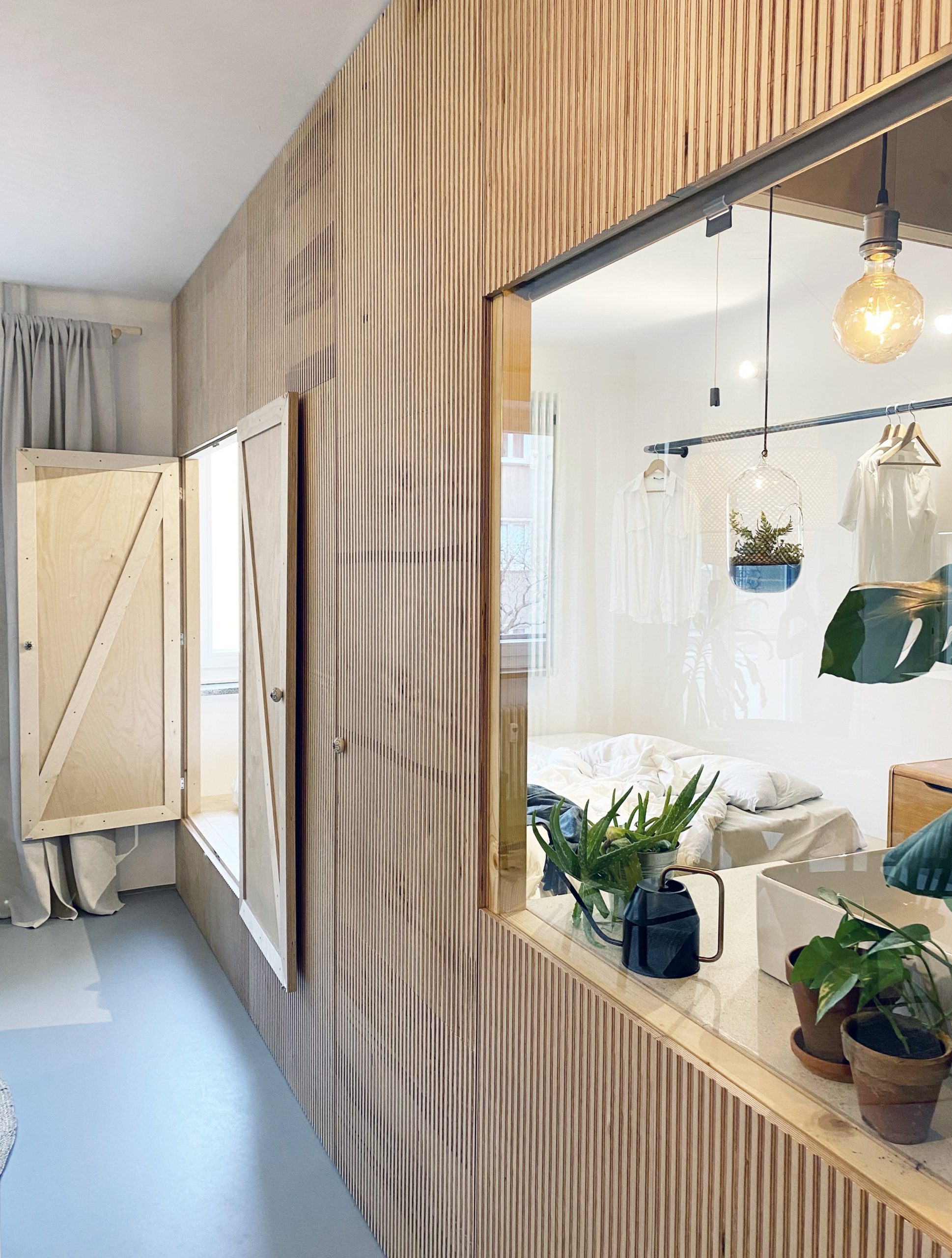 chambre décoration design avec fenêtre intérieure