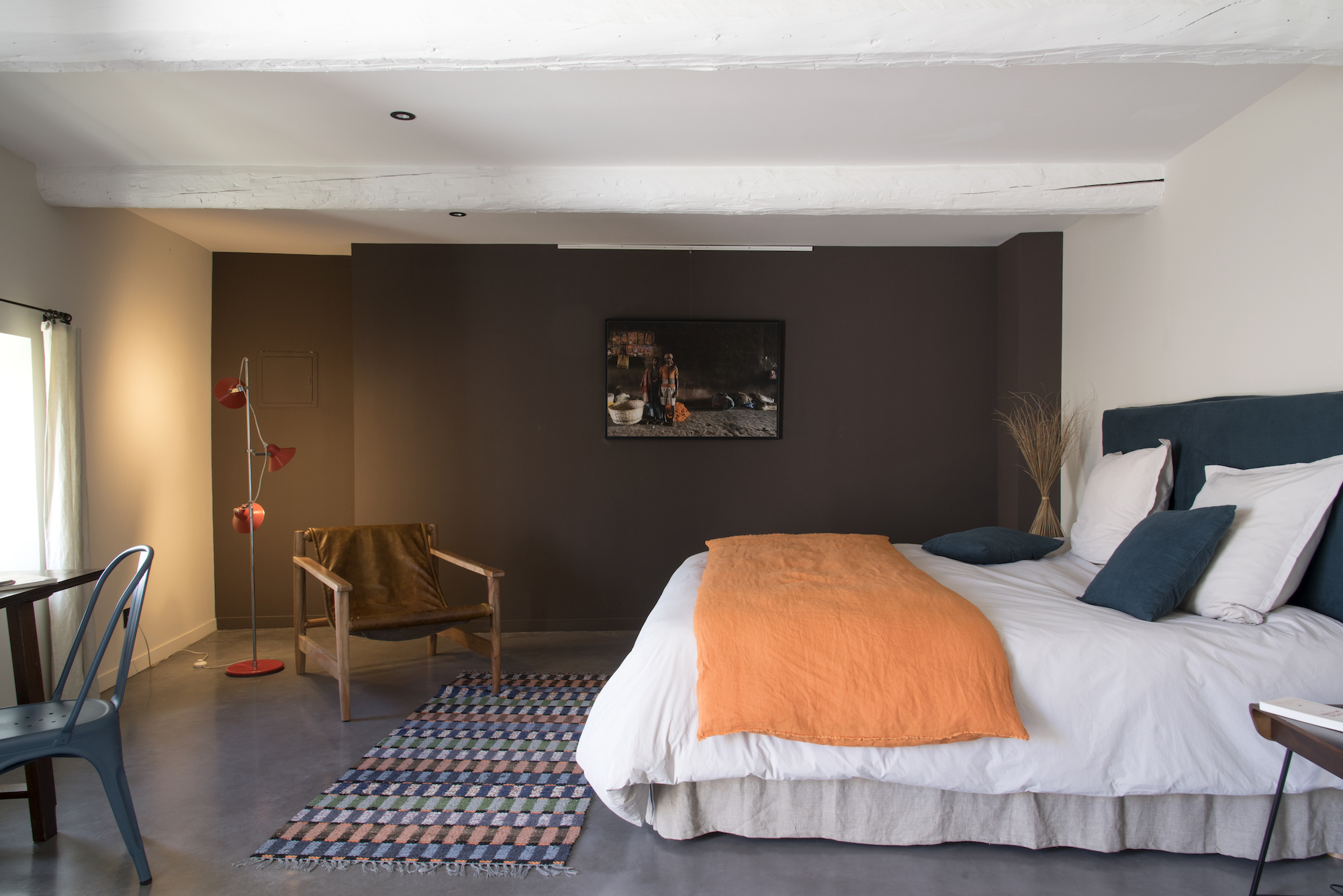 chambre maison en pierres en Provence ferme Les Callis