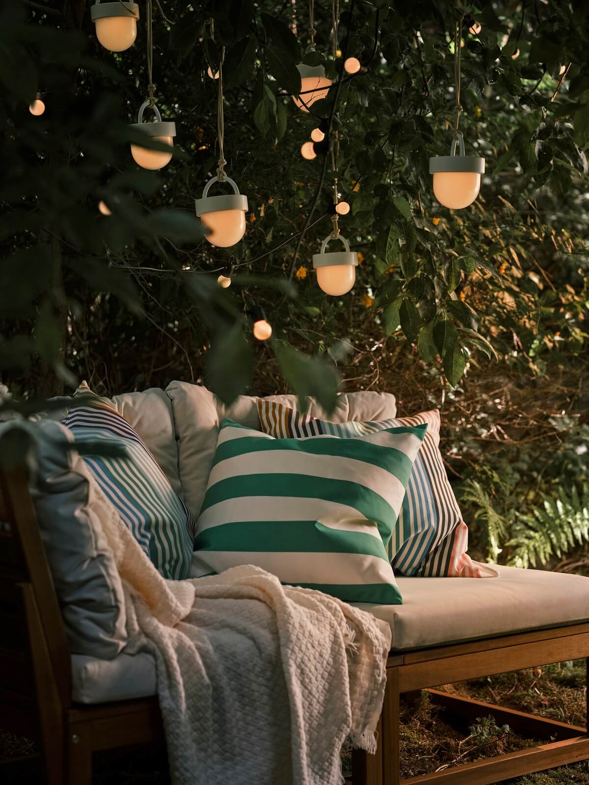 terrasse aménagée avec Collection bois NÄMMARÖ IKEA terrasse aménagée avec Collection bois NÄMMARÖ IKEA