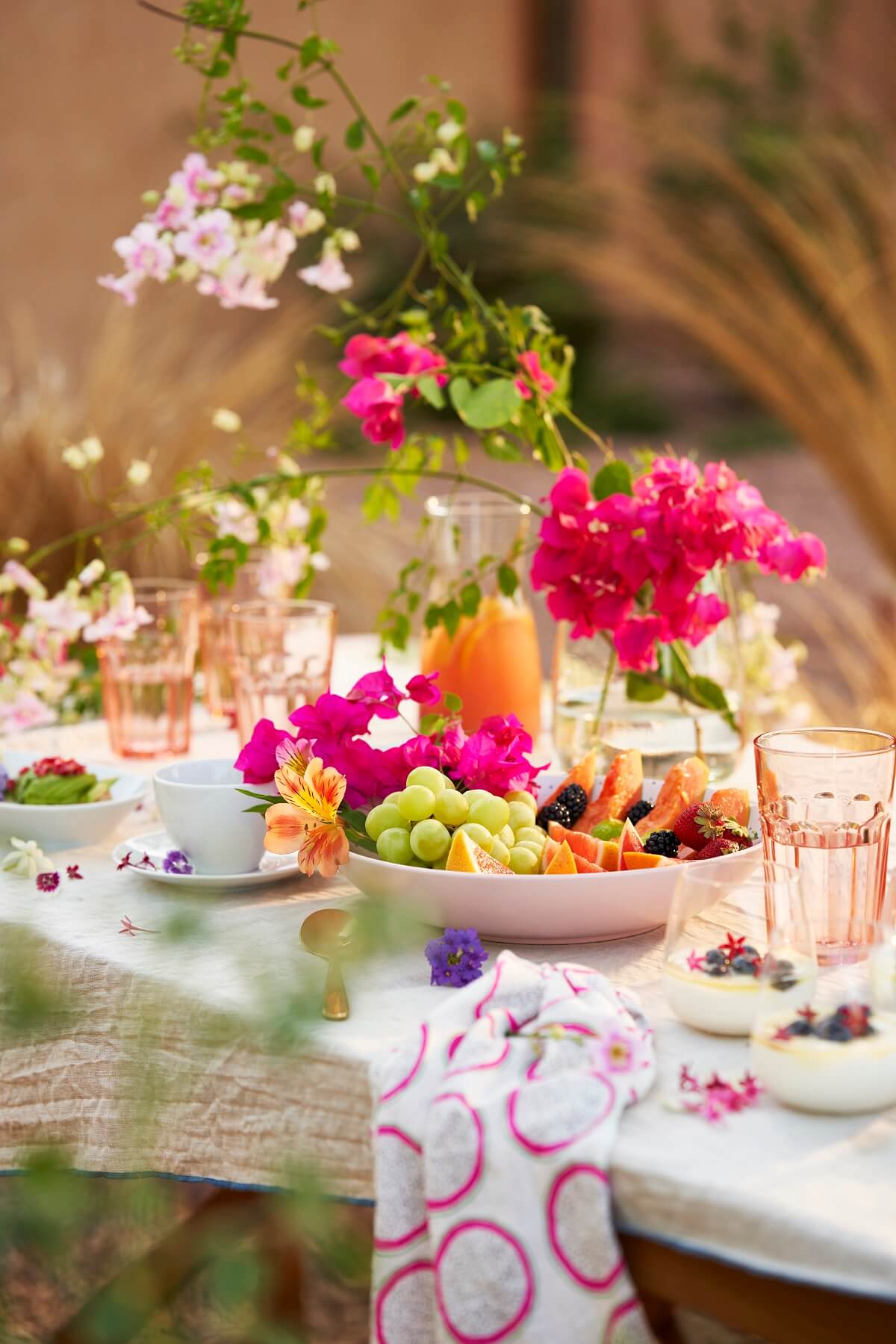 table extérieure décorée table extérieure décorée