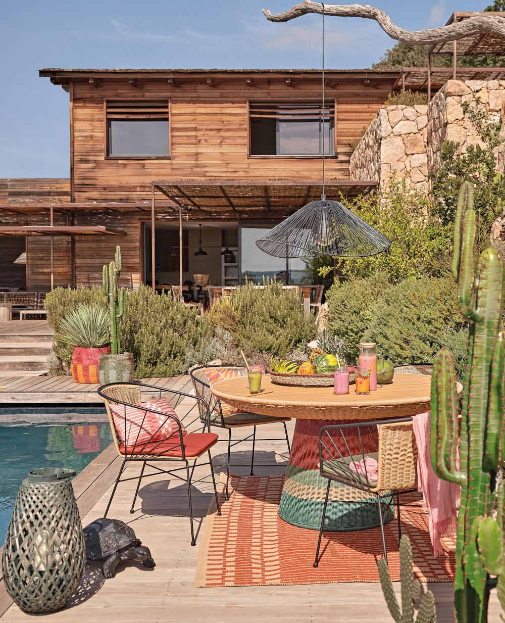maison en bois avec piscine mobilier jardin Maisons du Monde 2023 maison en bois avec piscine mobilier jardin Maisons du Monde 2023