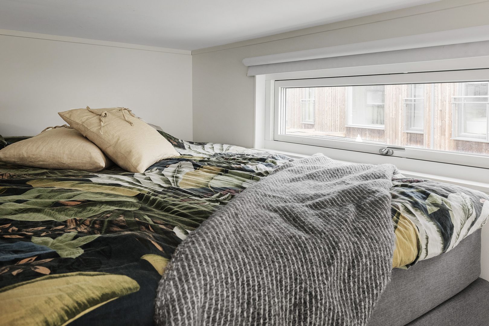 chambre sur mezzanine mini maison 33m2