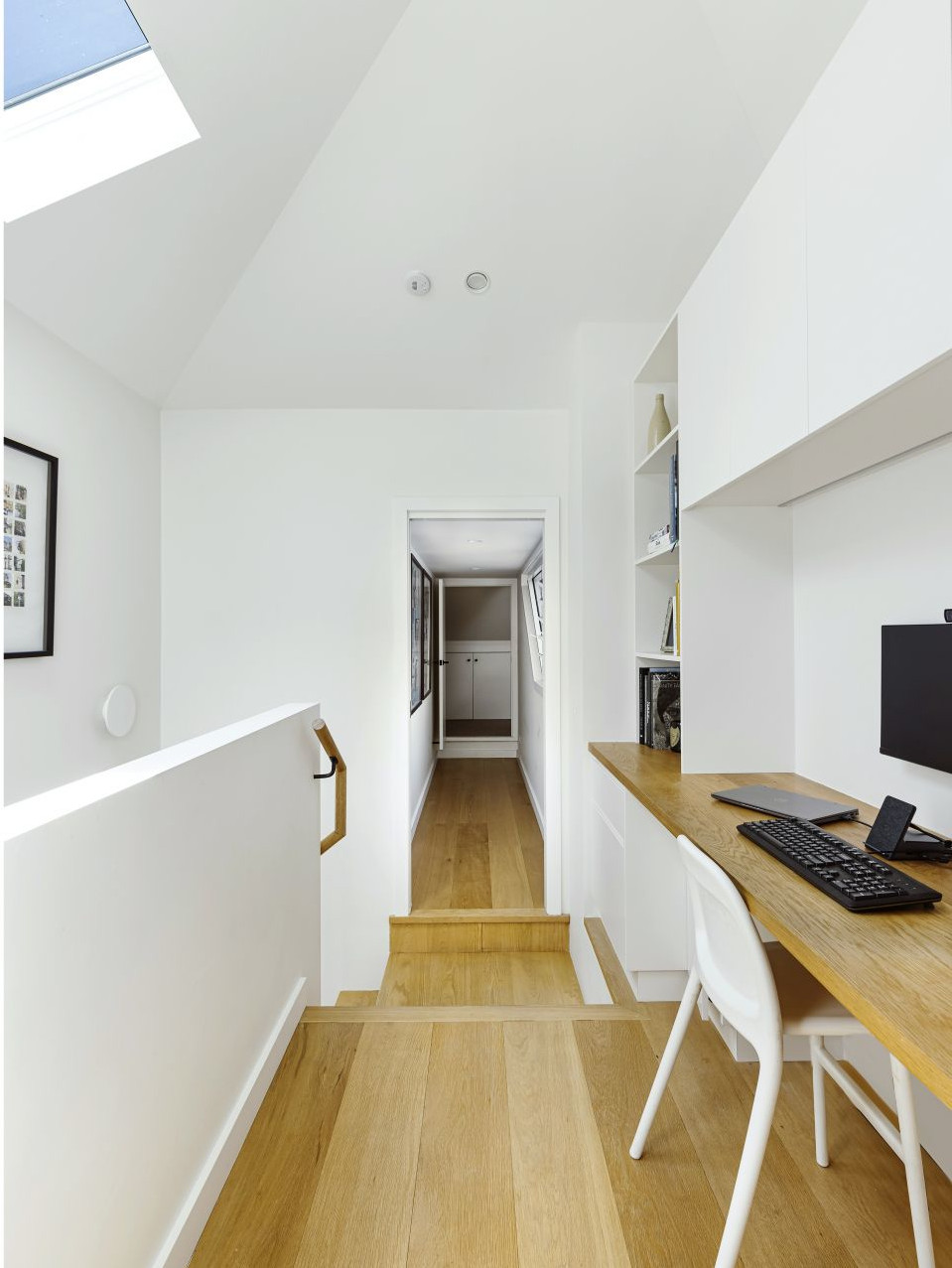 couloir avec bureau décoration contemporaine couloir avec bureau décoration contemporaine
