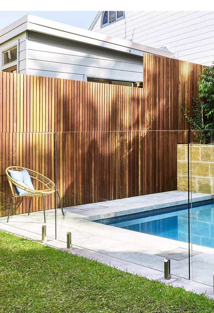 piscine garde corps verre et mur bois piscine garde corps verre et mur bois